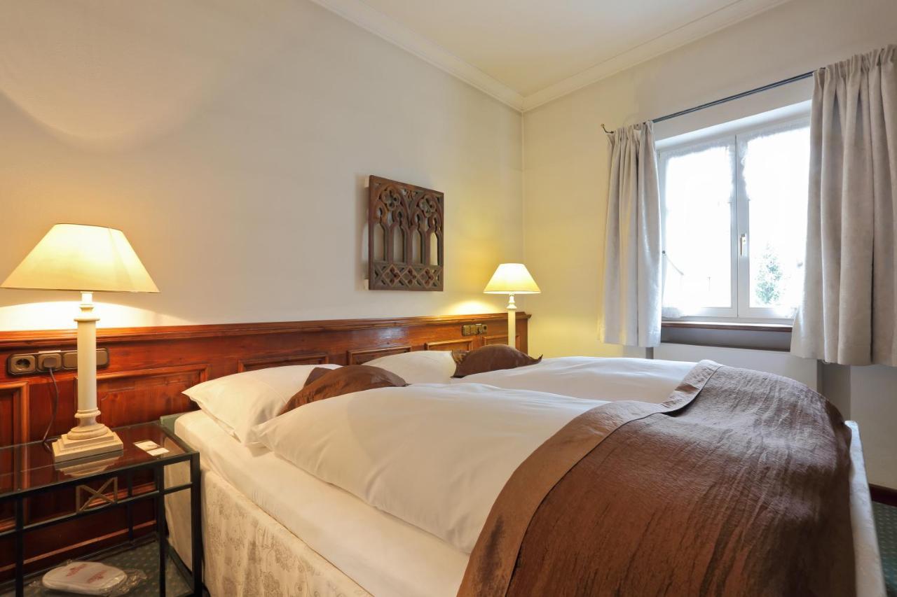 Romantik Hotel Zur Schwane Volkach Luaran gambar